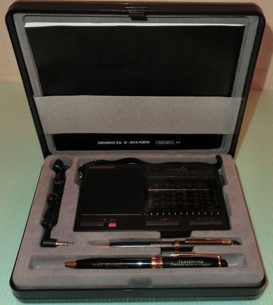 Grundig Yacht Boy 225 (YB 225)